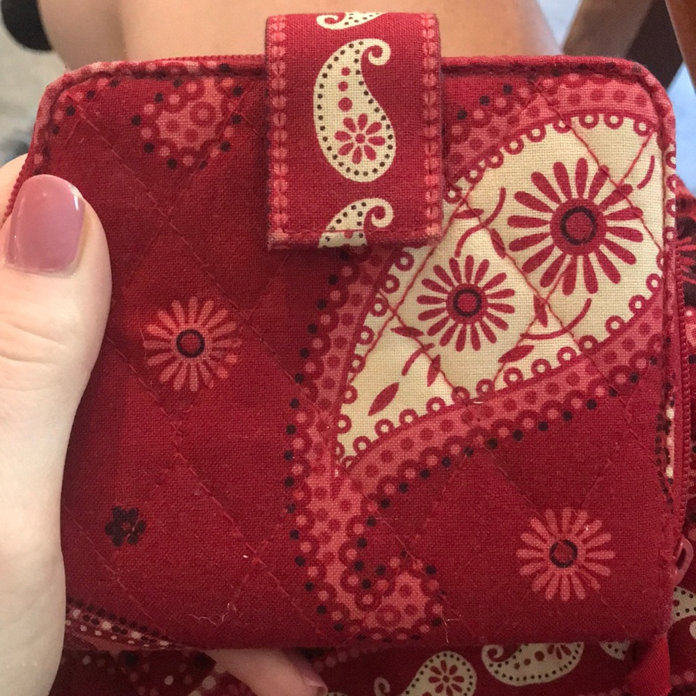 Mesa red wallet